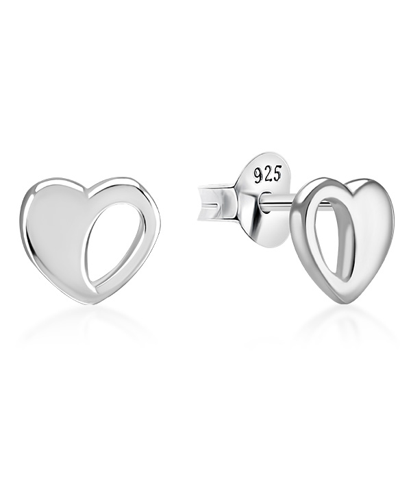 Plain 925 Sterling silver stud earring.