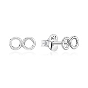 Plain 925 Sterling silver stud earring.