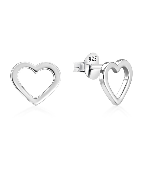 Plain 925 Sterling silver stud earring.