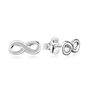 Plain 925 Sterling silver stud earring.