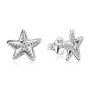 Plain 925 Sterling silver stud earring.