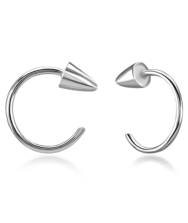 Plain 925 Sterling silver stud earring.