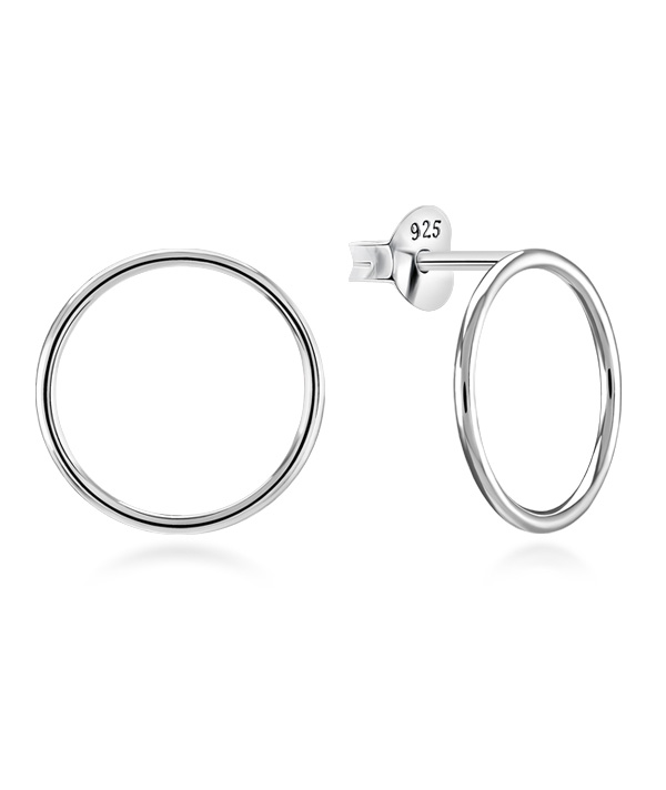 Plain 925 Sterling silver stud earring.