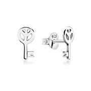 Plain 925 Sterling silver stud earring.