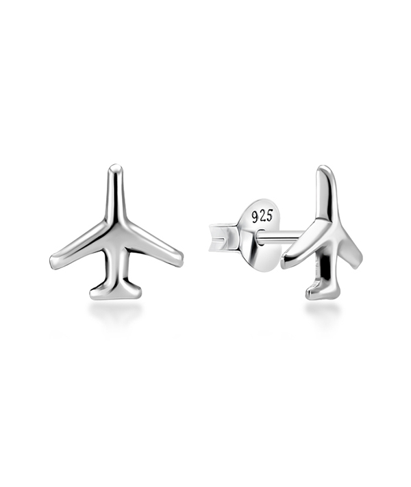 Plain 925 Sterling silver stud earring.