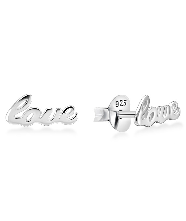 Plain 925 Sterling silver stud earring.
