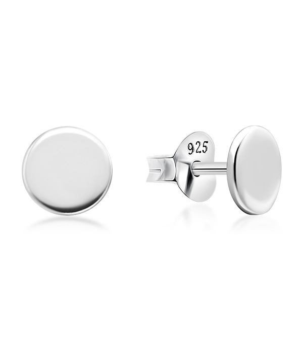 Plain 925 Sterling silver stud earring.