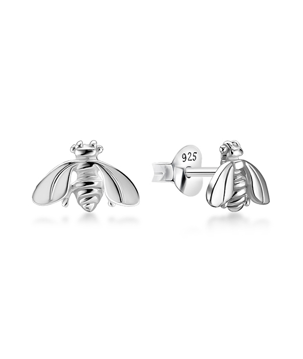 Plain 925 Sterling silver stud earring.