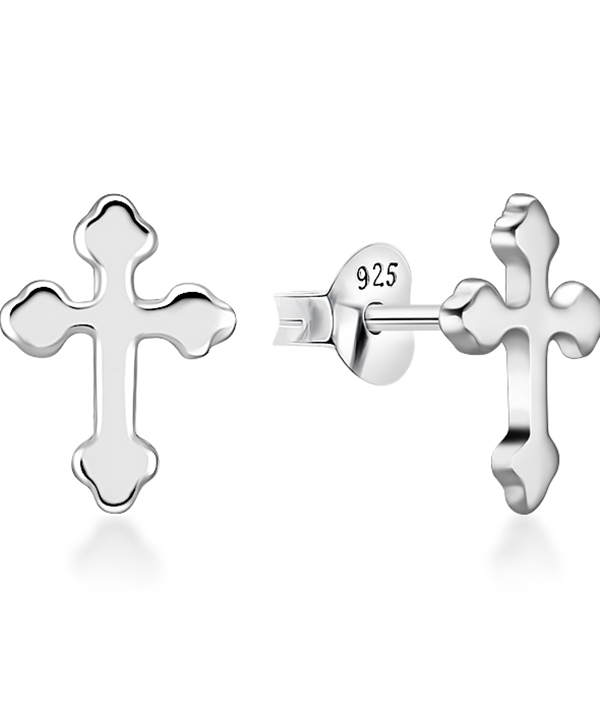 Plain 925 Sterling silver stud earring.