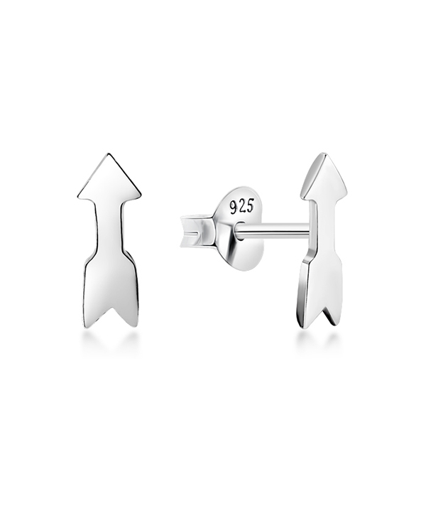Plain 925 Sterling silver stud earring.