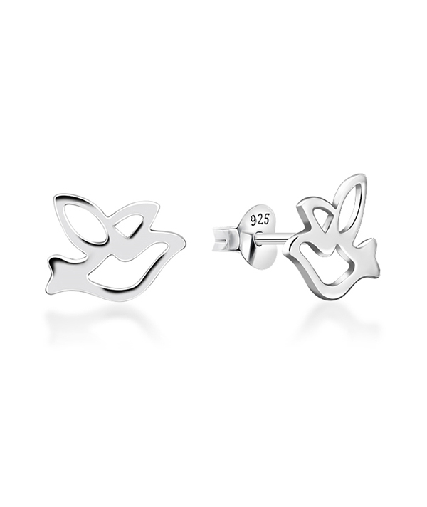 Plain 925 Sterling silver stud earring.
