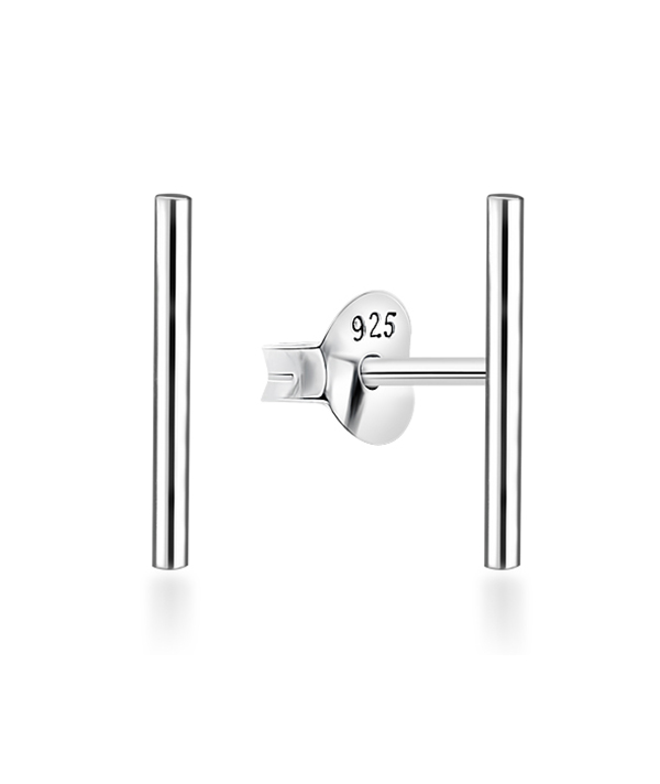 Plain 925 Sterling silver stud earring.