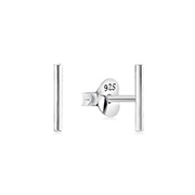 Plain 925 Sterling silver stud earring.