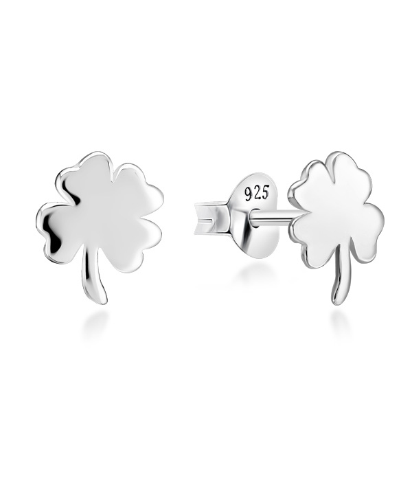 Plain 925 Sterling silver stud earring.