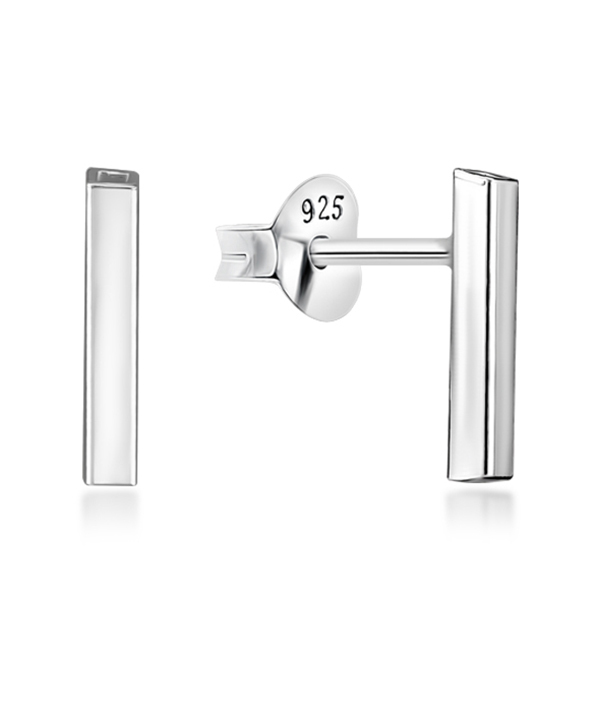 Plain 925 Sterling silver stud earring.