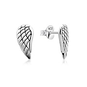 Plain 925 Sterling silver stud earring.
