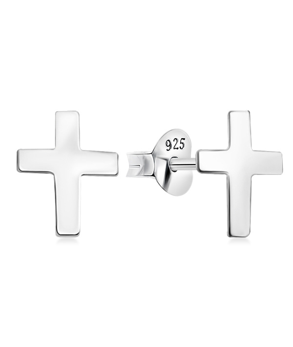 Plain 925 Sterling silver stud earring.