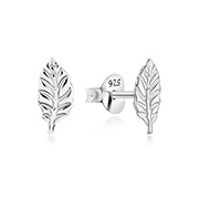 Plain 925 Sterling silver stud earring.