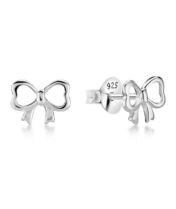 Plain 925 Sterling silver stud earring.