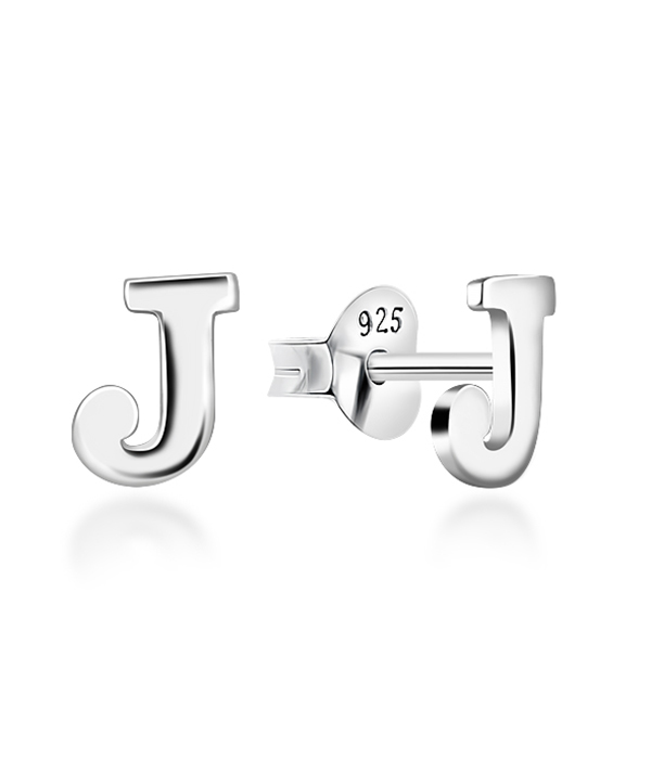 Plain 925 Sterling silver stud earring.