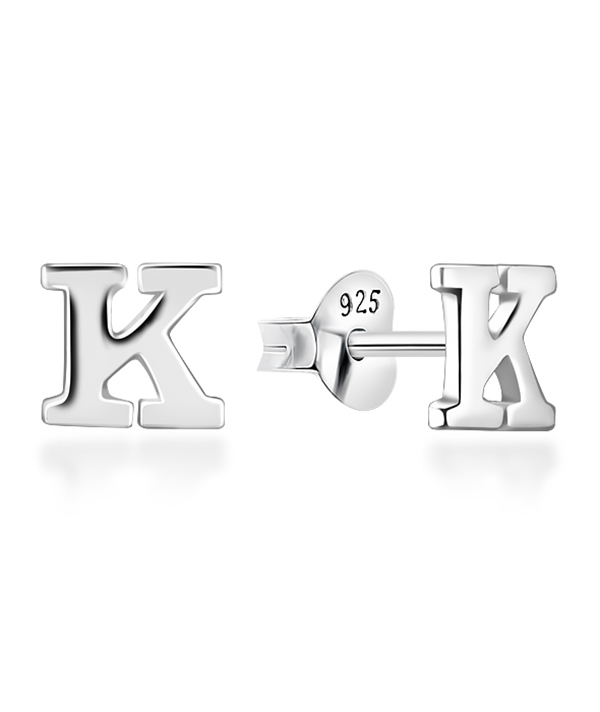 Plain 925 Sterling silver stud earring.
