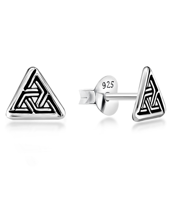 Plain 925 Sterling silver stud earring.