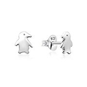 Plain 925 Sterling silver stud earring.