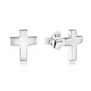Plain 925 Sterling silver stud earring.