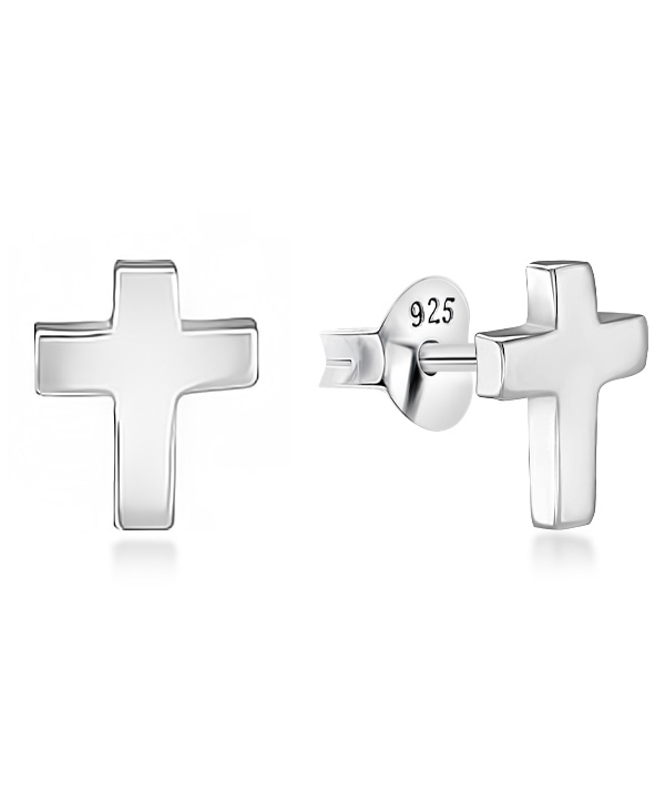 Plain 925 Sterling silver stud earring.