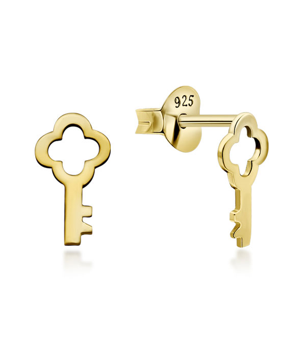Plain gold plated sterling silver stud.