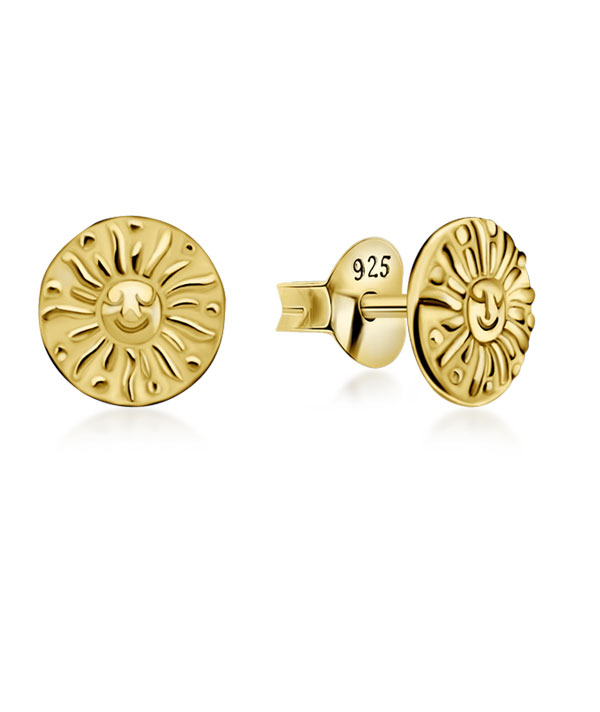 Plain gold plated sterling silver stud.