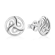 Plain 925 Sterling silver stud earring.