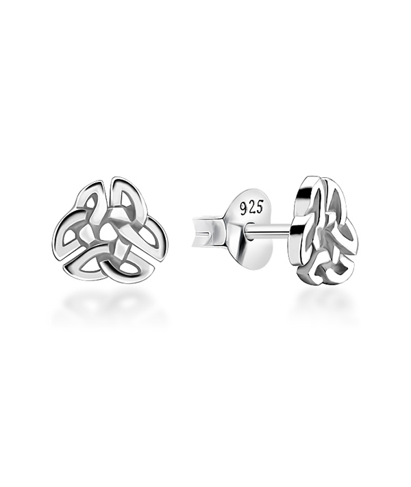 Plain 925 Sterling silver stud earring.