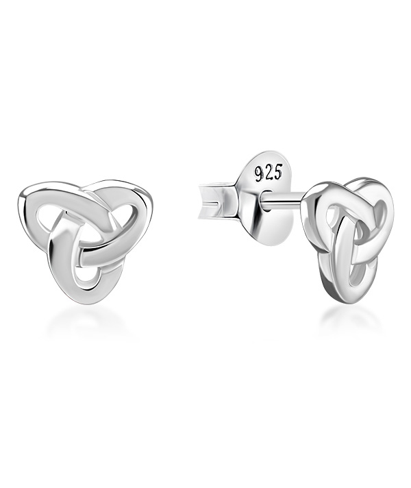 Plain 925 Sterling silver stud earring.