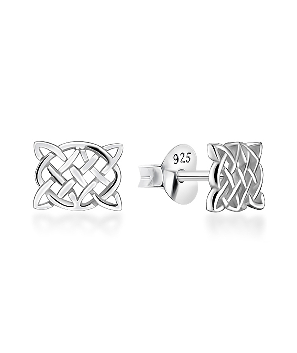 Plain 925 Sterling silver stud earring.