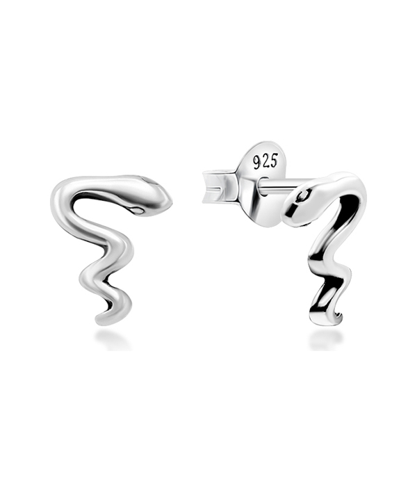 Plain 925 Sterling silver stud earring.