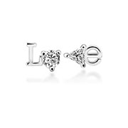 925 Sterling silver earring with cubic zircon.