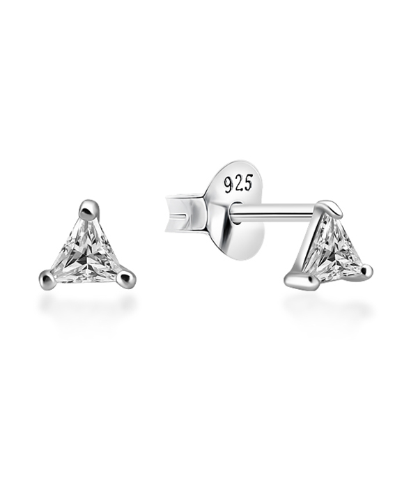 925 Sterling silver earring with cubic zircon.