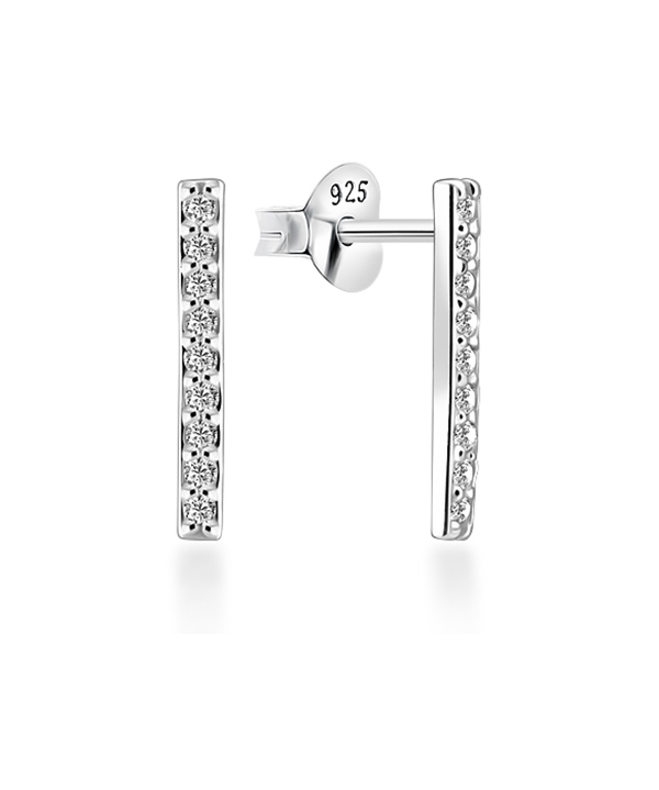 925 Sterling silver earring with cubic zircon.