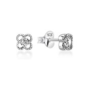 925 Sterling silver earring with cubic zircon.