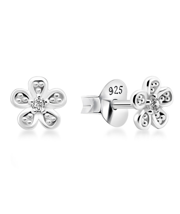 925 Sterling silver stud with cubic zircon.
