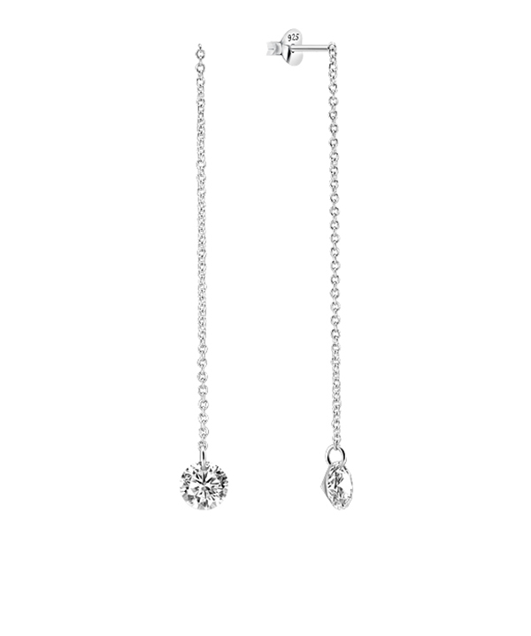 925 Sterling silver earring with cubic zircon.