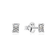 925 Sterling silver stud with cubic zircon.