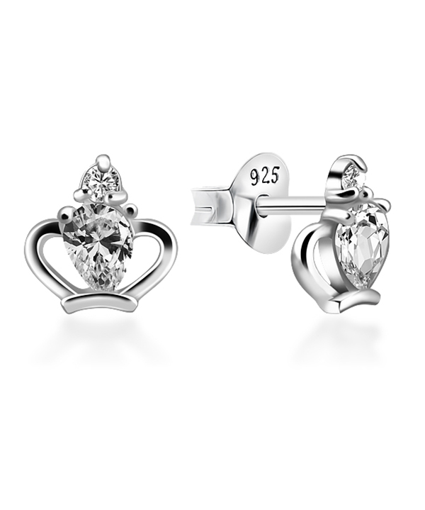 925 Sterling silver earring with cubic zircon.