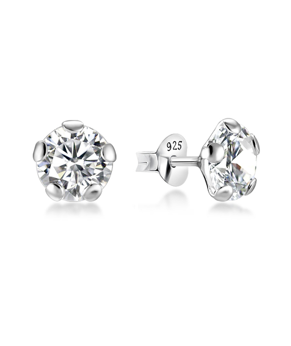 925 Sterling silver stud with cubic zircon.