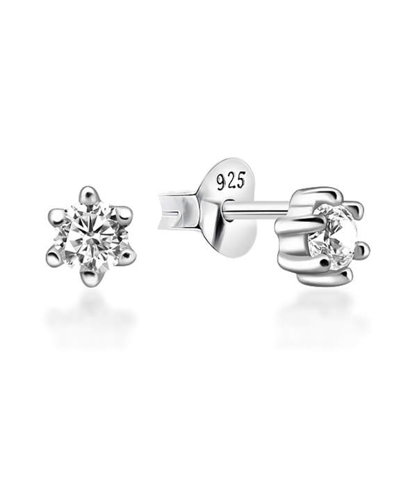925 Sterling silver earring with cubic zircon.