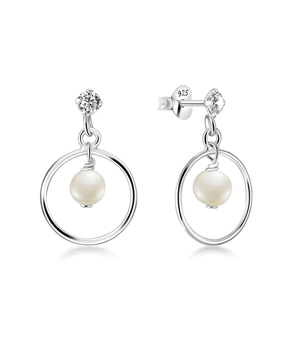 925 Sterling silver stud with cubic zircon.