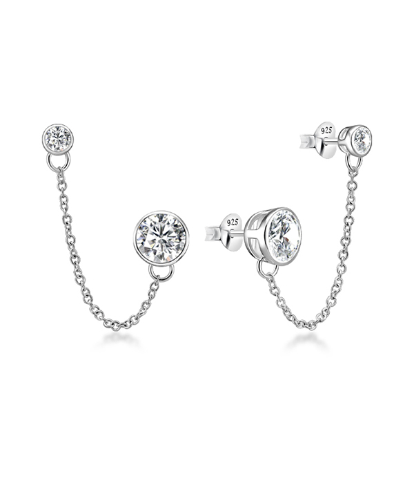 925 Sterling silver stud with cubic zircon.