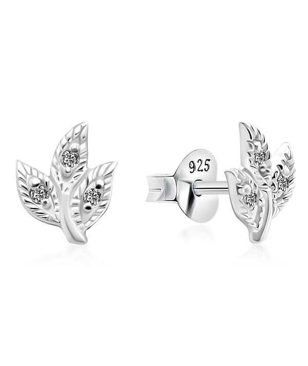 925 Sterling silver stud with cubic zircon.