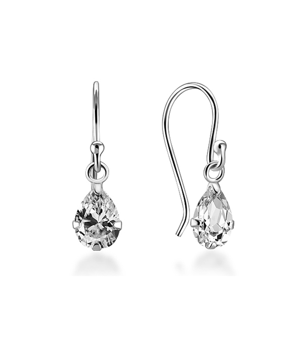 925 Sterling silver earring with cubic zircon.